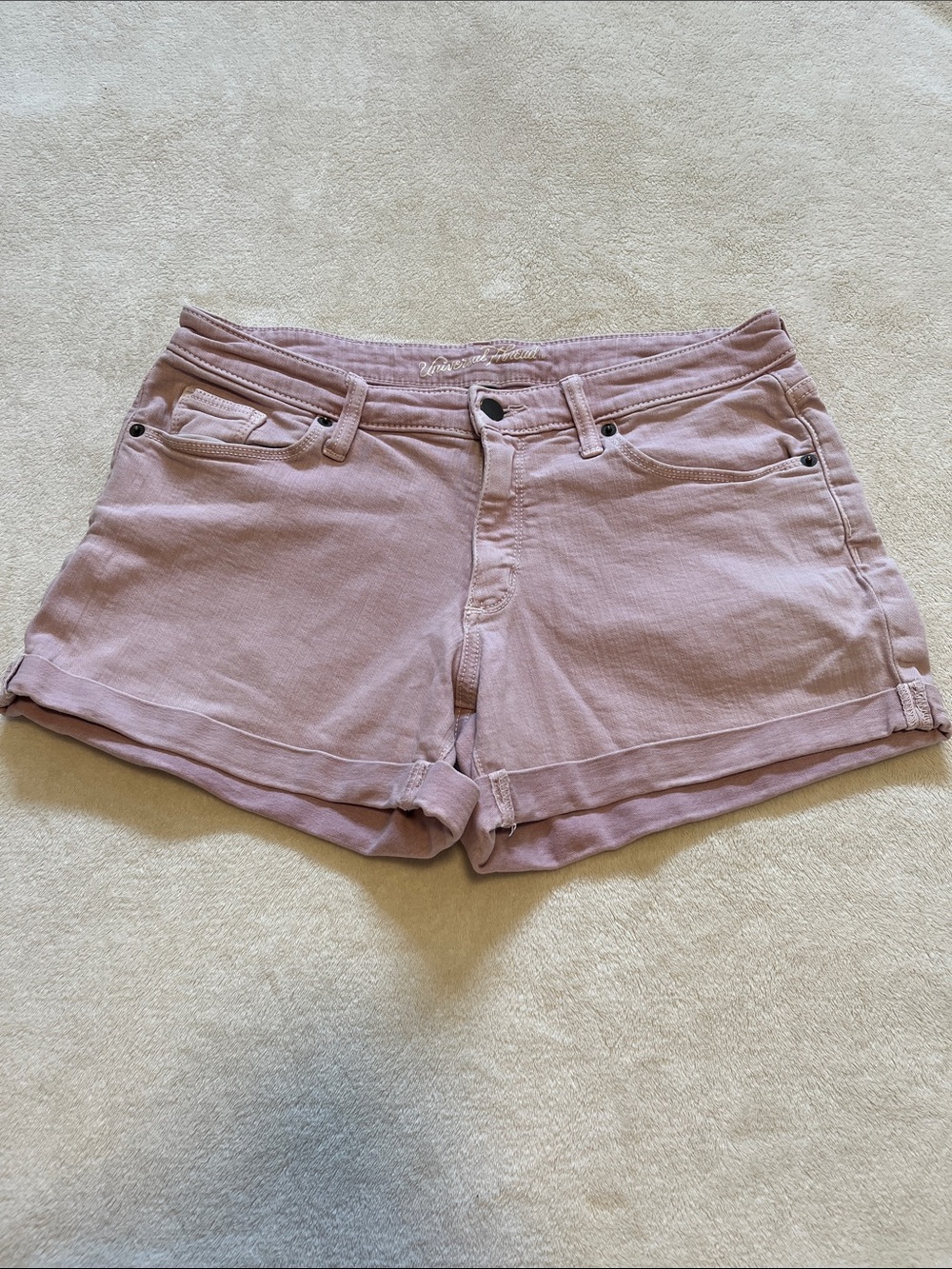 Universal Thread | Women’s Pink Jean Shorts Sz. 8/29